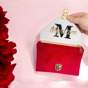 pochette saint valentin rouge côtelée