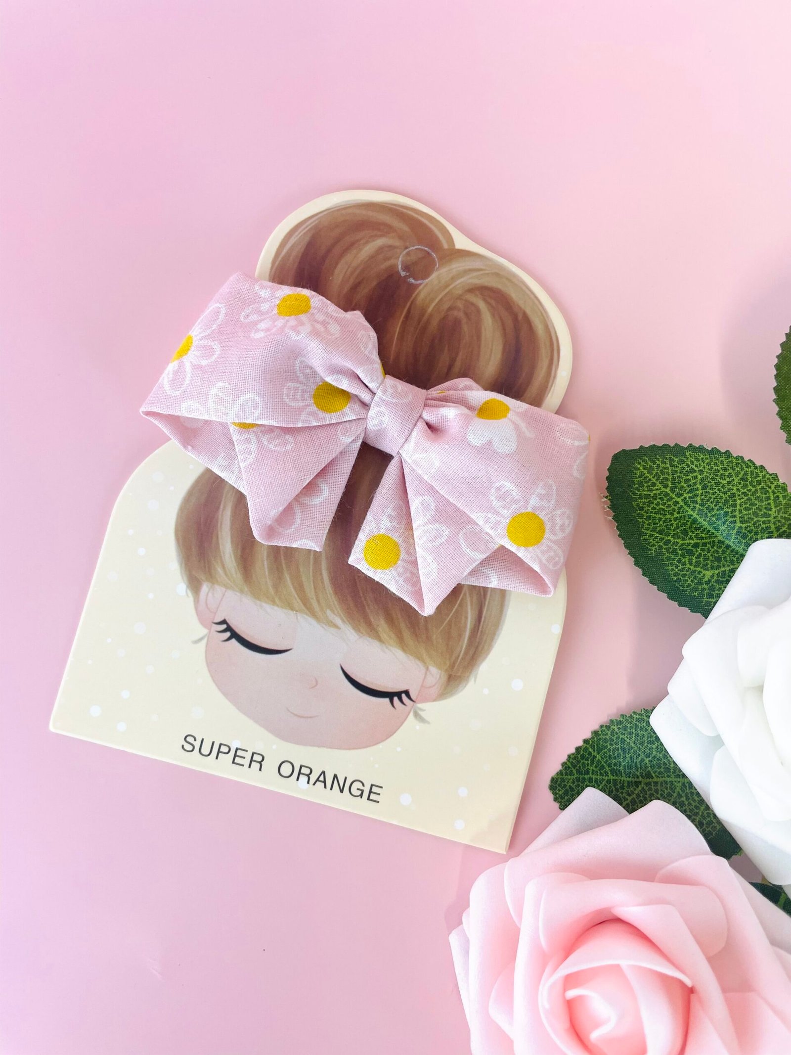 Chouchou nœud papillon fleurie rose